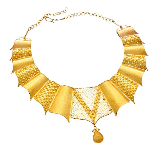 22 KT GOLD NECKLACE 2