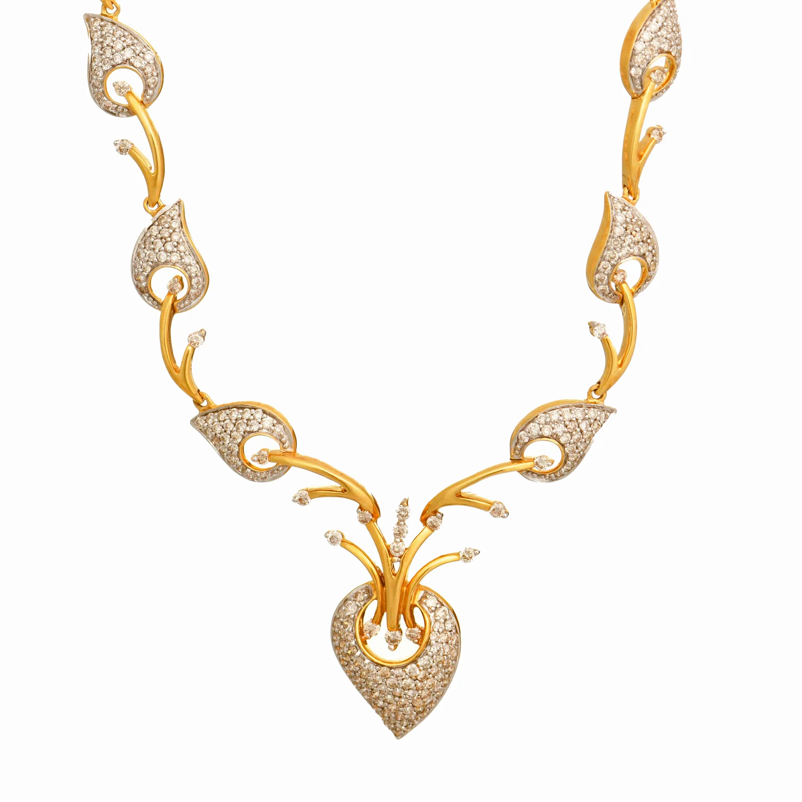 18 KT DIAMOND NECKLACE 2