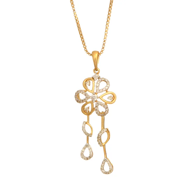 18 KT DIAMOND PENDANT WITH CHAIN 2